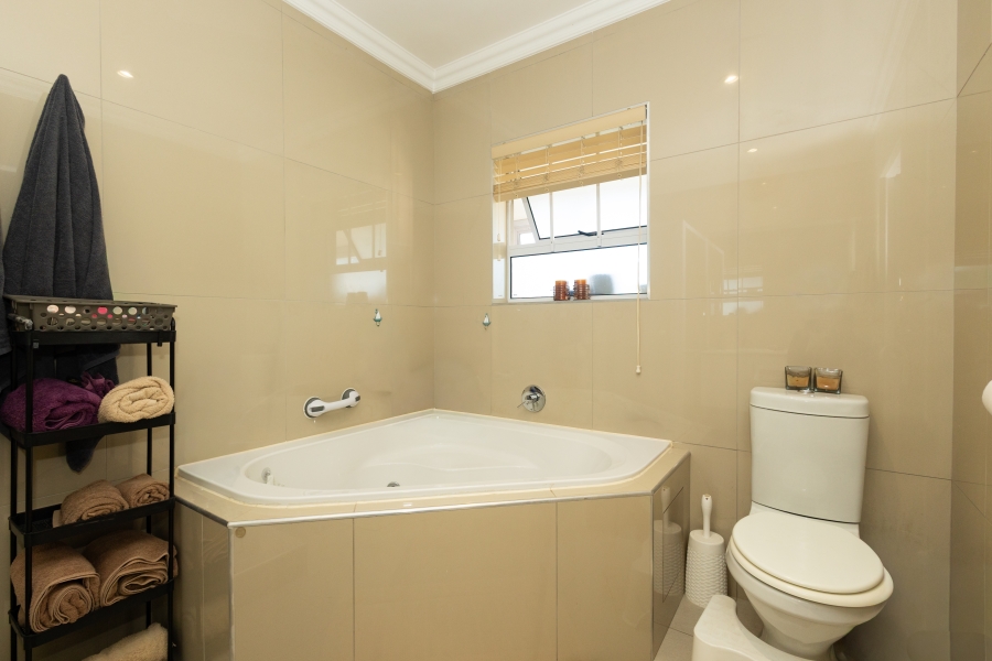 2 Bedroom Property for Sale in Joostenberg Western Cape